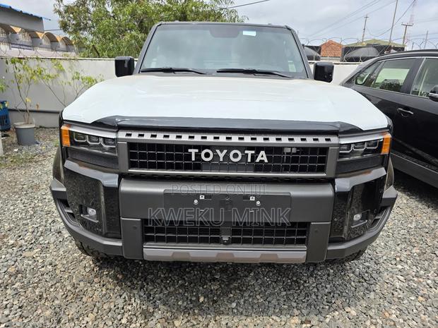 New Toyota Land Cruiser Prado 2025 Black