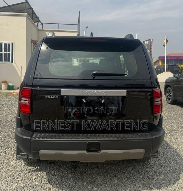 New Toyota Land Cruiser Prado 2025 Black