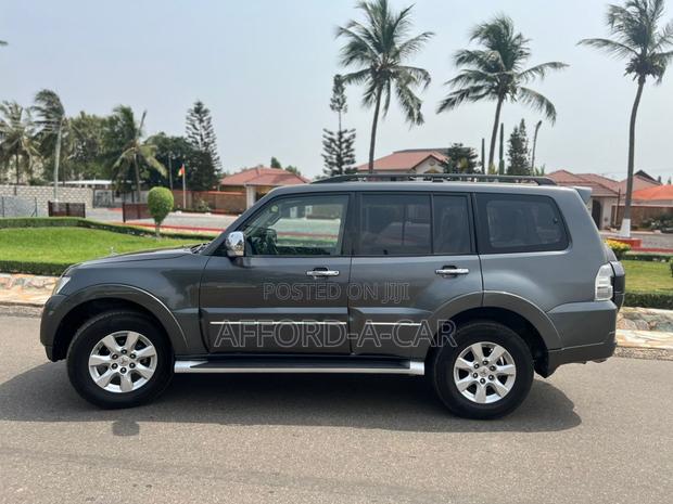 Mitsubishi Pajero V80 3.5 V6 GL/GLS 2019 Brown