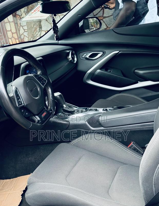 Chevrolet Camaro 2019 Black