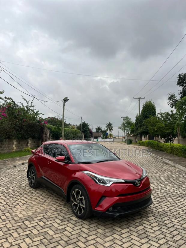 Toyota C-HR LE FWD 2020 Red