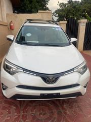 Toyota RAV4 2018 White for sale