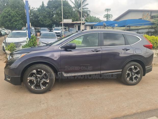 Honda CR-V Touring AWD 2018 Gray