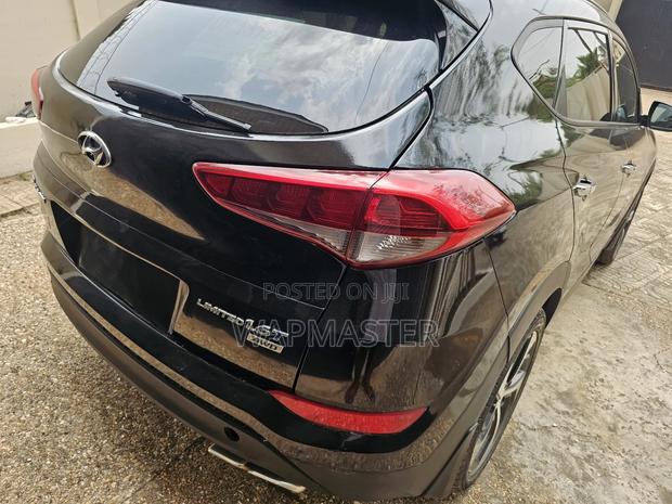 Hyundai Tucson Limited AWD 2016 Black