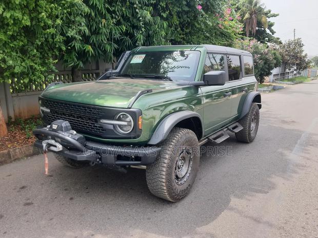 Ford Bronco 2.7 AWD 5 doors 2024 Green