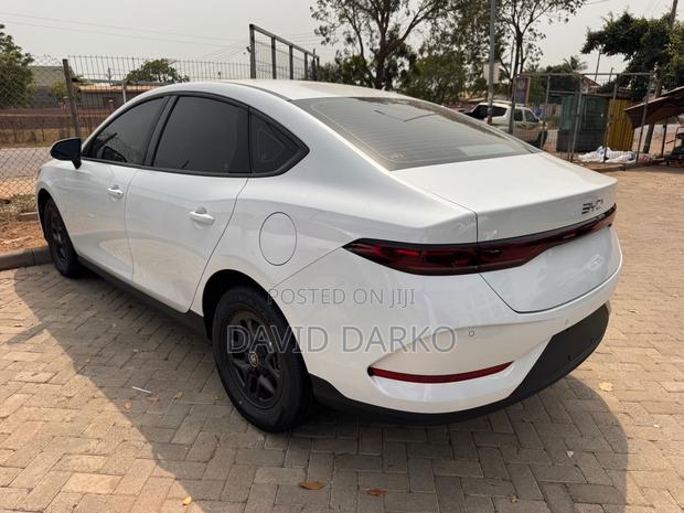 BYD Qin Plus DM-i 2025 White