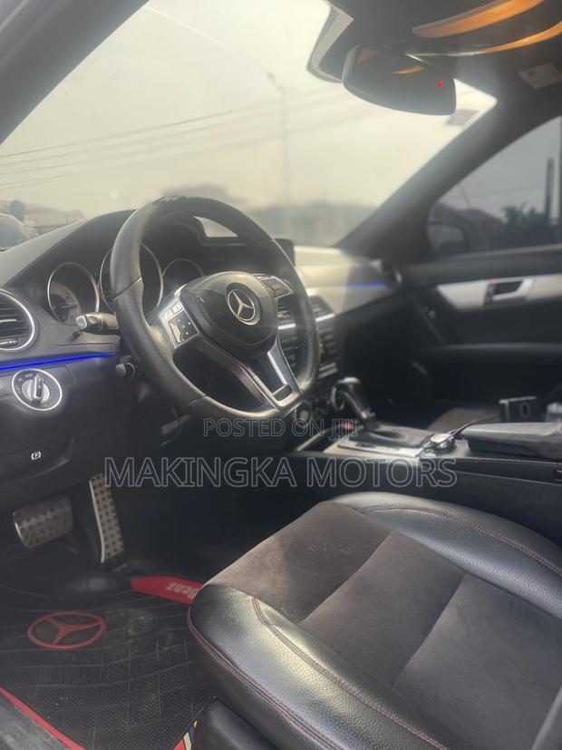 Mercedes-Benz C250 2013 Black