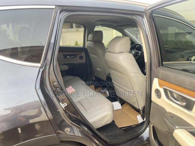 Honda CR-V 2018 Gray
