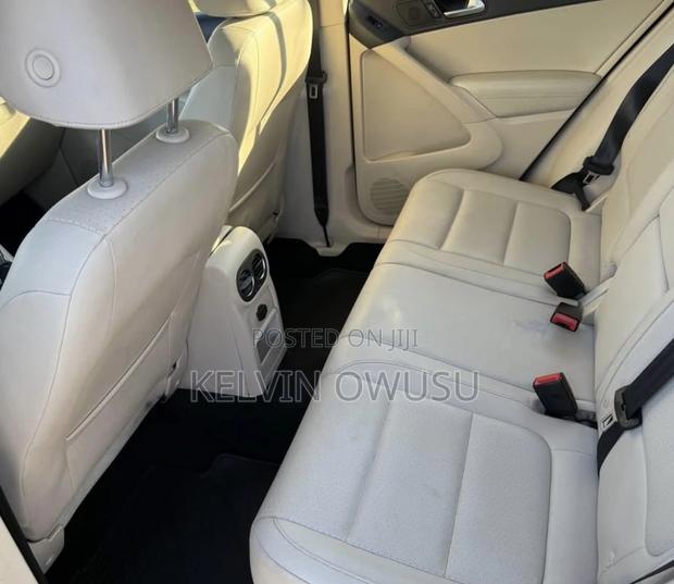 Volkswagen Tiguan SE FWD 2016 Black