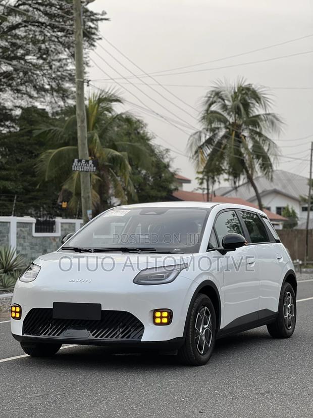 New Aeolus E70 2025 White