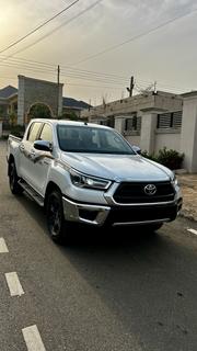 Toyota Hilux 2024 White for sale