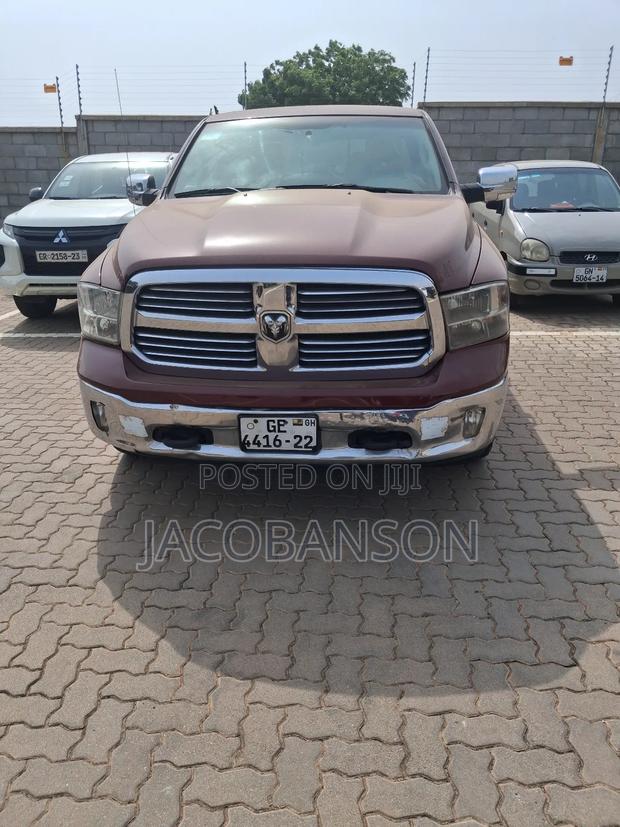 Dodge RAM 2015 Brown