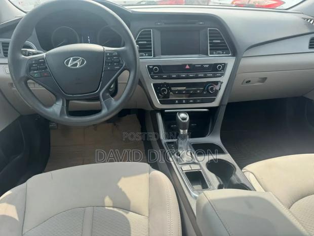 Hyundai Sonata ECO Sedan FWD (1.6L 4cyl 7A) 2016 White
