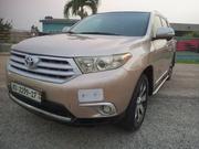 Toyota Highlander 2013 Gold for sale