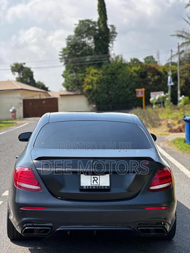 Mercedes-Benz E63 2019 Black