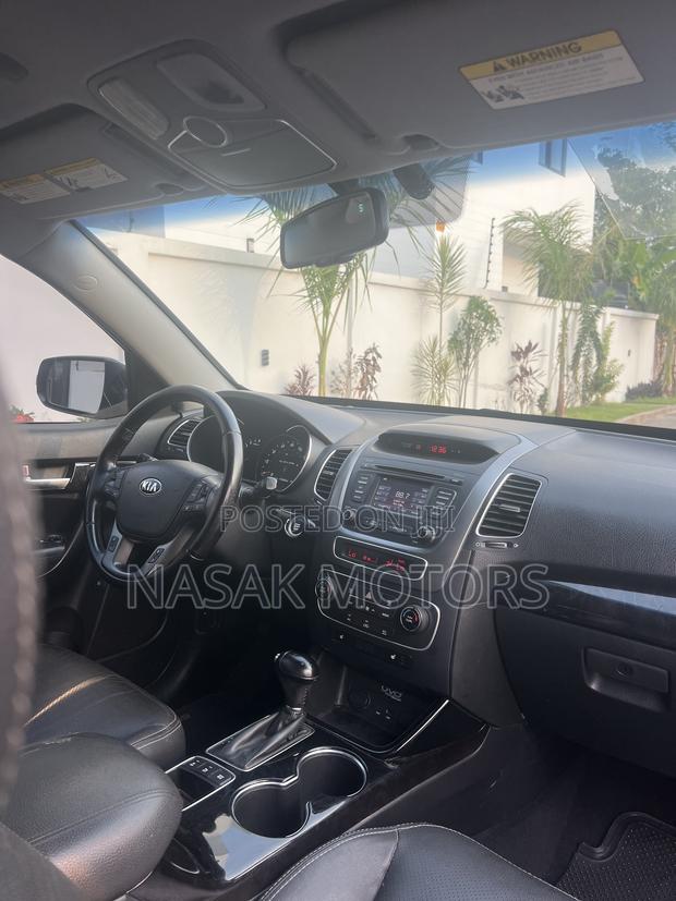 Kia Sorento EX 4dr SUV AWD (3.3L 6cyl 6A) 2015 Silver
