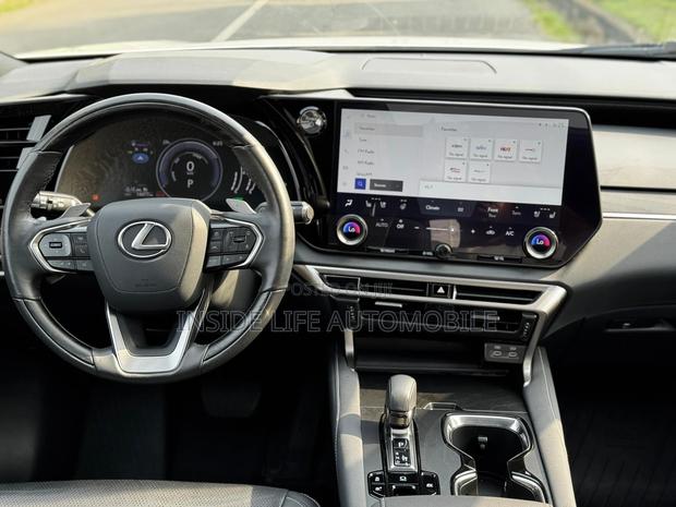 Lexus RX 350 2024 White