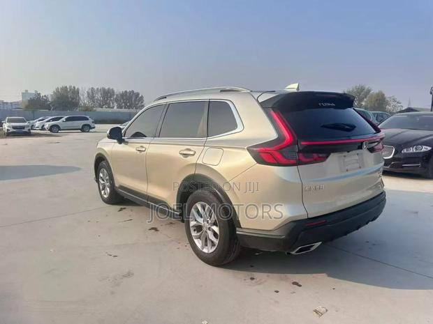 Honda CR-V EX-L AWD 2023 Gold