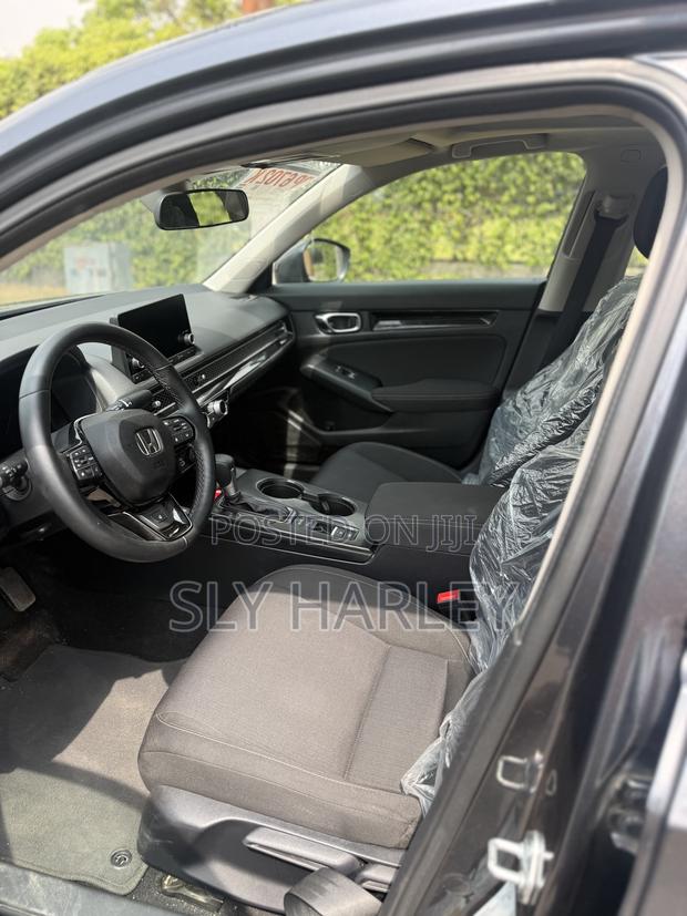 Honda Civic EX CVT 2024 Gray