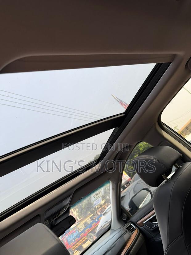 Honda CR-V Touring 2021 Blue