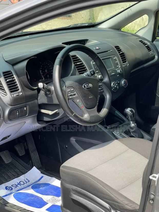 Kia Cerato 2016 Gray