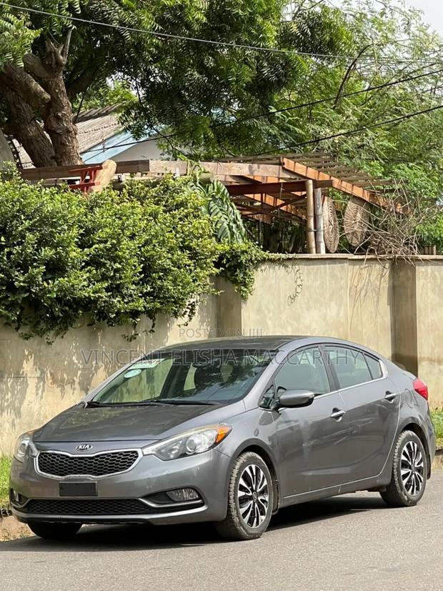 Kia Cerato 2016 Gray