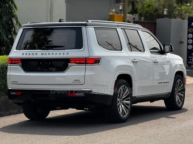 Jeep Grand Wagoneer Series III Obsidian 4WD 2023 White
