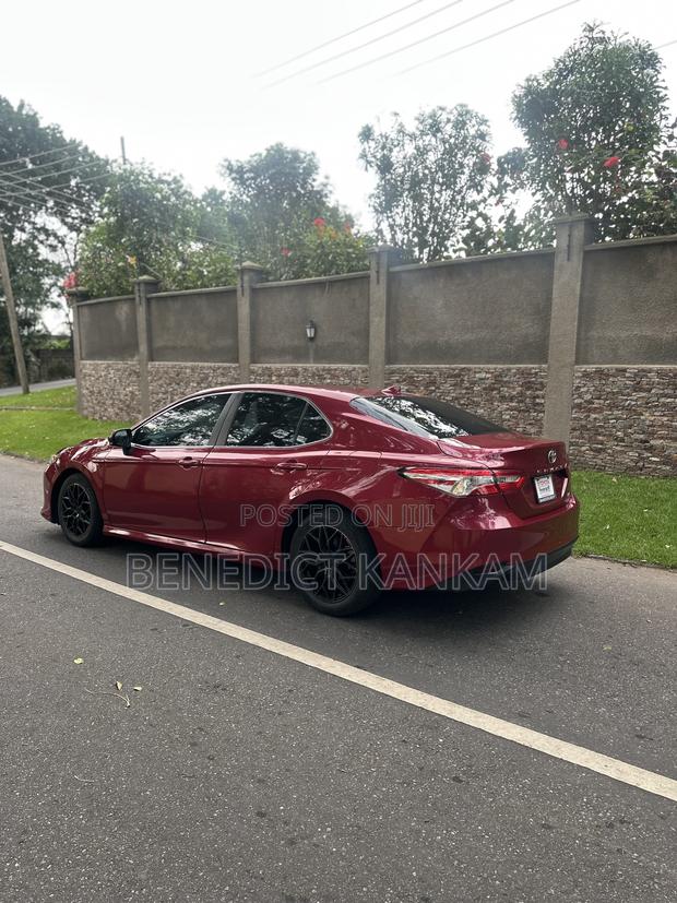 Toyota Camry LE FWD 2020 Burgundy