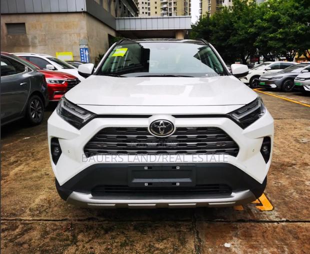 New Toyota RAV4 2025 White