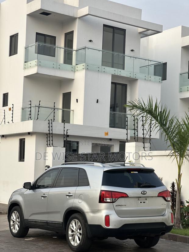 Kia Sorento LX 4dr SUV (2.4L 4cyl 6A) 2014 Silver