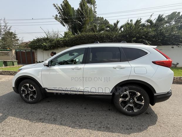 Honda CR-V Touring AWD 2019 White