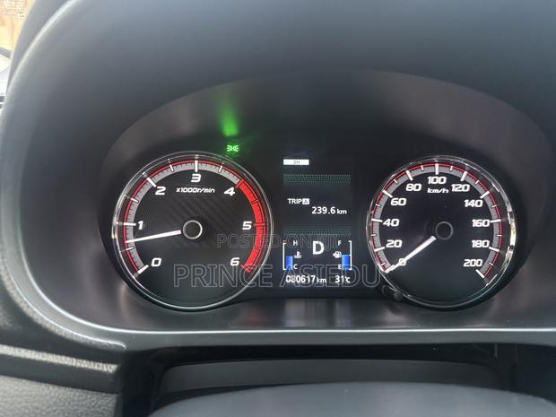 Mitsubishi L200 Sportero 2.4 Diesel 2021 Brown