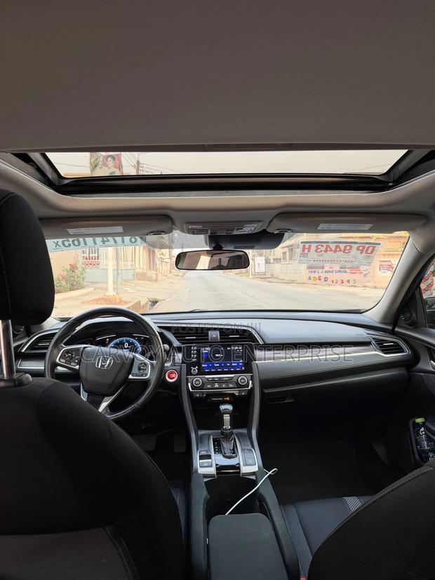 Honda Civic EX Sedan 2020 Black
