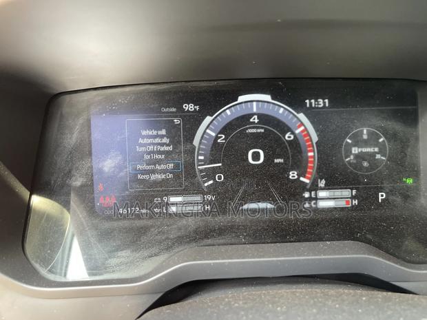 Toyota Tundra 1794 Edition CrewMax 5.5' Bed 2023 Green