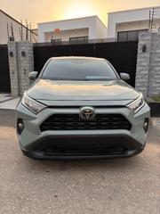 Toyota RAV4 XLE 2021 Gray for sale