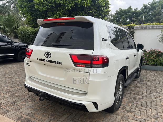 Toyota Land Cruiser 4.5 V8 GXR 2015 White