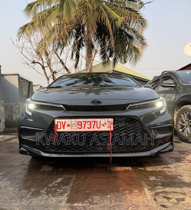 Toyota Corolla XSE 2023 Black
