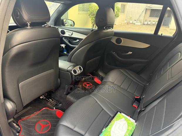 Mercedes-Benz GLC-Class 2020 Blue