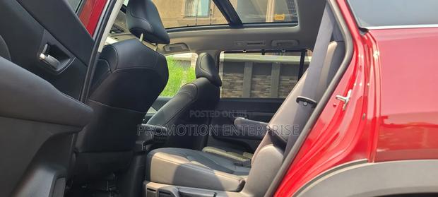New Toyota Highlander Platinum AWD 2024 Red