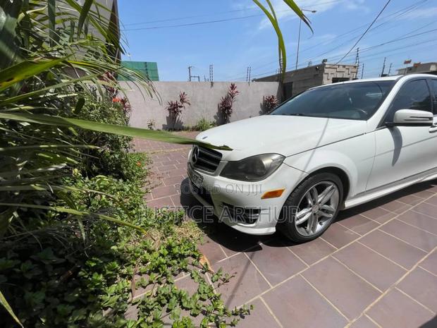 Mercedes-Benz C250 2015 White