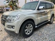 Mitsubishi Pajero 2020 White for sale
