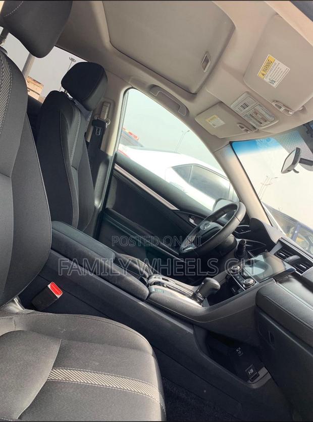 Honda Civic EX-L Sedan 2018 Gray