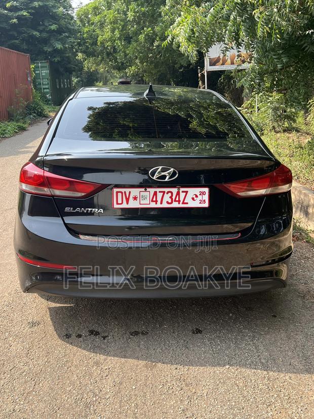 Hyundai Elantra Value Edition 2018 Black
