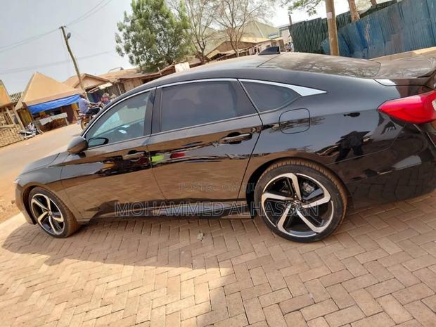 Honda Accord 2018 Black