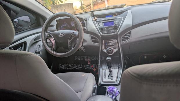 Hyundai Elantra SE Coupe FWD (1.8L 4cyl 6A) 2013 Gray