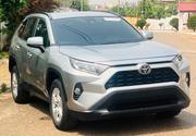 Toyota RAV4 XLE 2021 Silver for sale