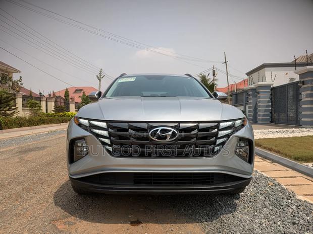 Hyundai Tucson Limited 2024 Gray