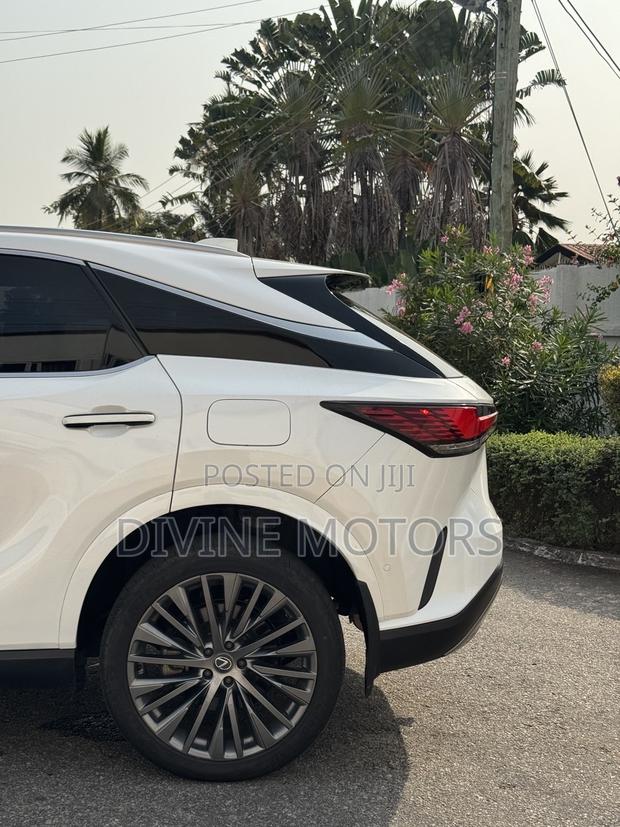 Lexus RX 350 2024 White