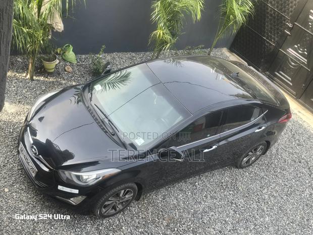 Hyundai Elantra Limited 4dr Sedan (1.8L 4cyl 6A) 2014 Black
