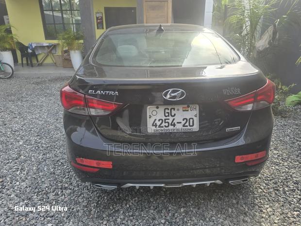 Hyundai Elantra Limited 4dr Sedan (1.8L 4cyl 6A) 2014 Black